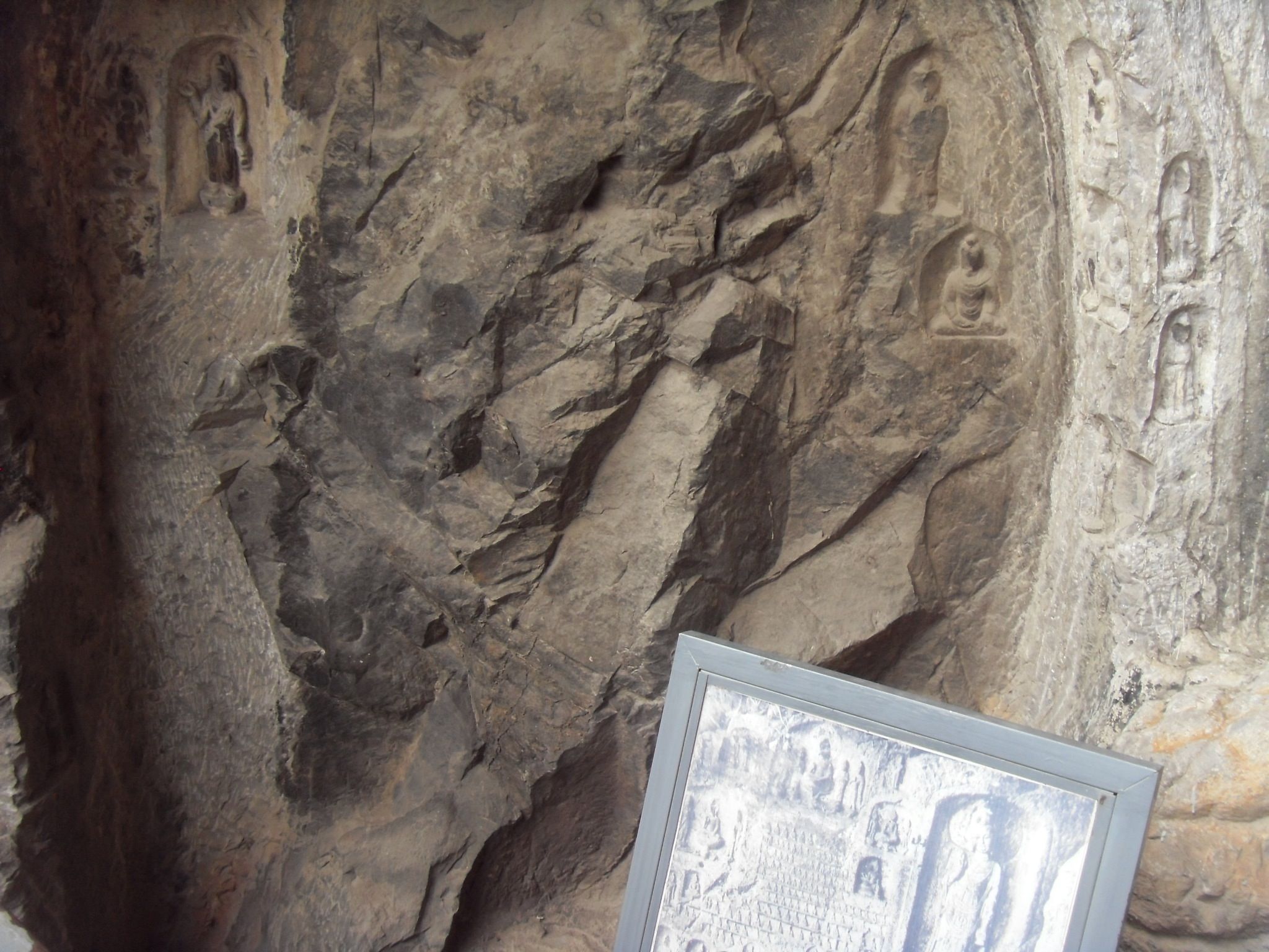 Longmen Grottoes, Luoyang, China - 1653