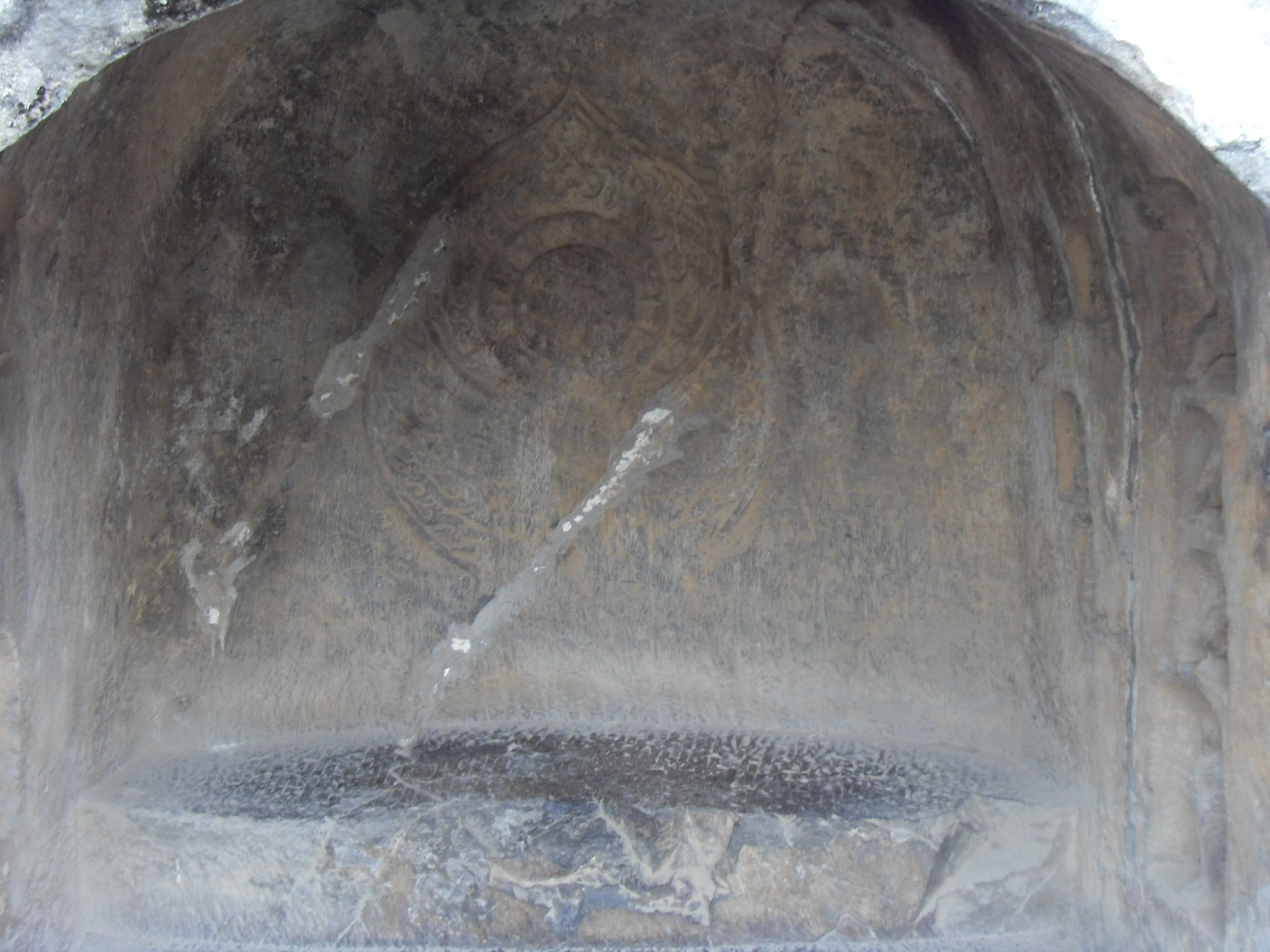 Longmen Grottoes, Luoyang, China - 1675