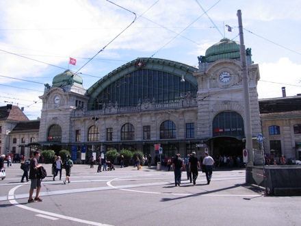 Amir Shirzadi in Switzerland and France