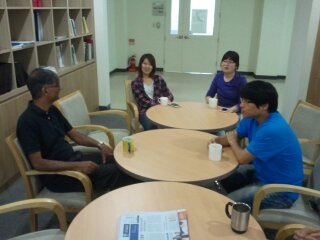 Yuang-Tsung Wang (China Steel), Dong Woo Suh (Postech), Korea, Cambridge, Queen, Rock musical