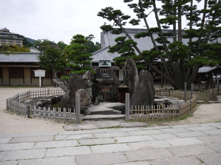 Mathew Peet in Japan