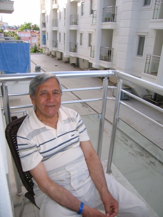 Amir Shirzadi and his father in Turkey