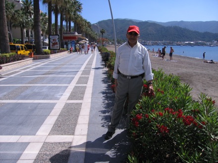 Amir Shirzadi and his father in Turkey