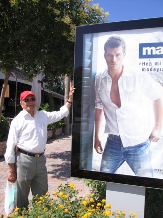 Amir Shirzadi and his father in Turkey