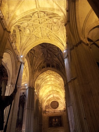 Phase transformations and complex properties research group, Hala Salman Hasan in Spain, EUROMAT, 2013