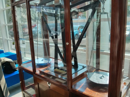 Tata steel film crew, Mandla Sibanda, Harry Bhadeshia, Lucy Fielding, Matthew Peet, National Physical Laboratory, Poynting balance, Alan Turing, thermal desorption analysis