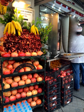 Amir Shirzadi, Wuhan, China