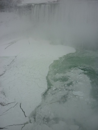 Tim Ramjaun, Canada, Winter, Chalk River, neutron diffraction, Phase transformations