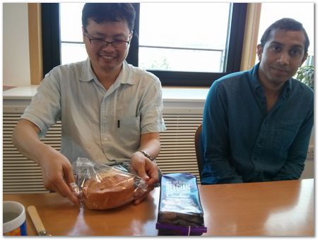 img_20150618_104434.jpg Amartya Sen, Robert Voigt, Steve Ooi, Rosie Ward, Geoff Cottrell, Chris Pikard. Anita Bailey, Anne Chippindale