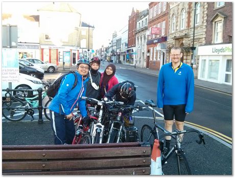 Oxford to Cambridge bike ride, Mathew Peet, Siti, Hyun-Kyung Kim, Steve Ooi, Priti, Harry Bhadeshia