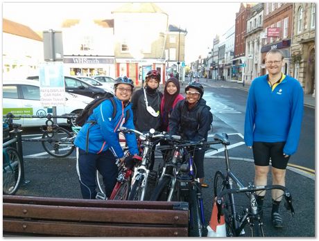 Oxford to Cambridge bike ride, Mathew Peet, Siti, Hyun-Kyung Kim, Steve Ooi, Priti, Harry Bhadeshia