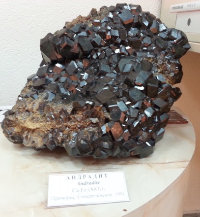 minerals, crystallography, NUST MISiS, Moscow, Russian Federation, Harry Bhadeshia, Phase transformations and complex properties research group