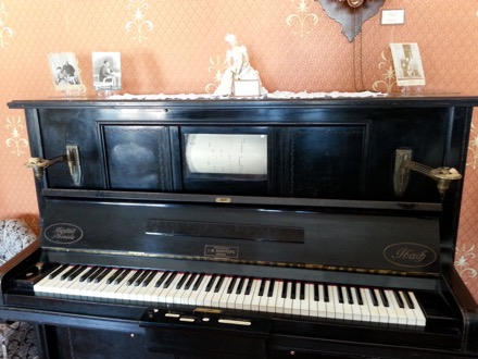 MISiS, National University of Science and Technology,Tomsk, Russian Federation, Siberia, Harry Bhadeshia, Lindsey Greer, phase transformations and complex properties research group