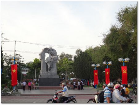 dsc02488.jpg Wilberth Alvarez-Solano, Vietnam, Cambodia, Laos, elephants