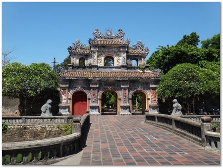 dsc02549.jpg Wilberth Alvarez-Solano, Vietnam, Cambodia, Laos, elephants