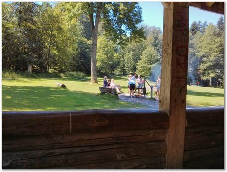 img_20160807_125643.jpg Chips, Switzerland, Jiawen Chen, Stephan Forsik, food festival in Darwin College, chocolates, Mathew Peet