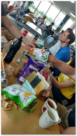 img_20170612_154157223_hdr.jpg Guo Lei leaves Cambridge University