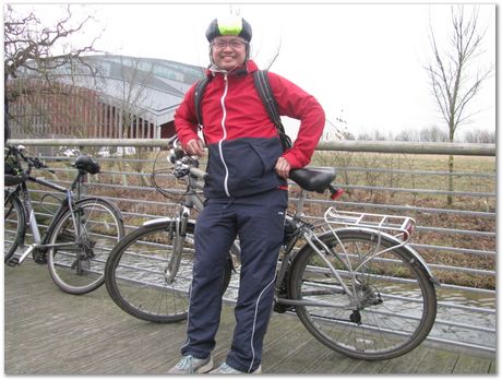 img_0363.jpg Shaumik Lenka, bike ride, St Ives, Phase transformations and complex properties research group