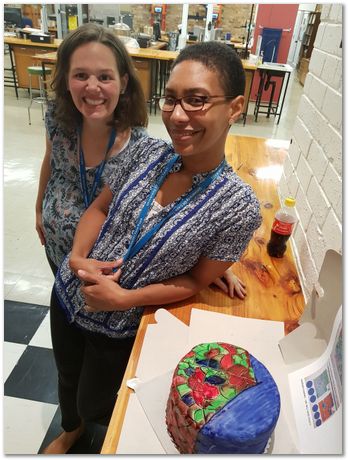 b.jpg Omar Shah, Sarah Martin, University of Cambridge, Soraya von Willingh, University of Cape Town, Harry Bhadeshia, cakes, crystallography, symmetry